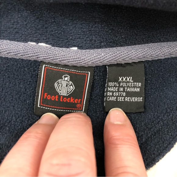 Vintage Foot Locker Men's 1/4 Zip White Fleece Pullover Sweater Jacket Size XXXL - Picture 4 of 6